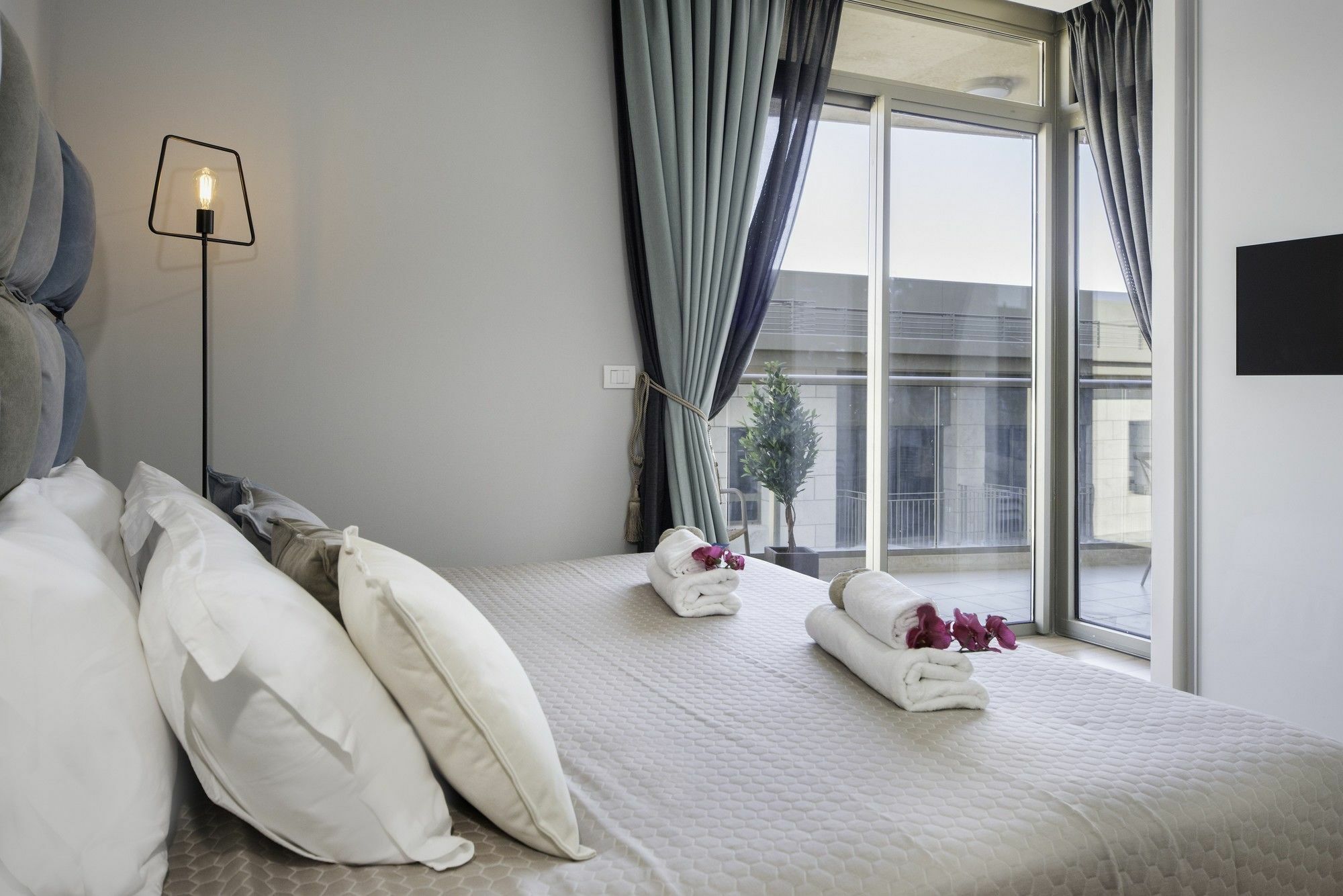 Sweet Inn- Haneviim Court Jérusalem Extérieur photo